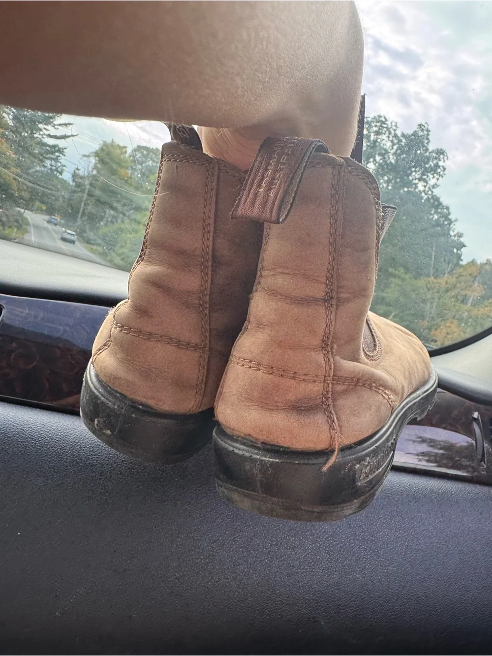 Blundstone weathered Chelsea Ankle Booties size 10